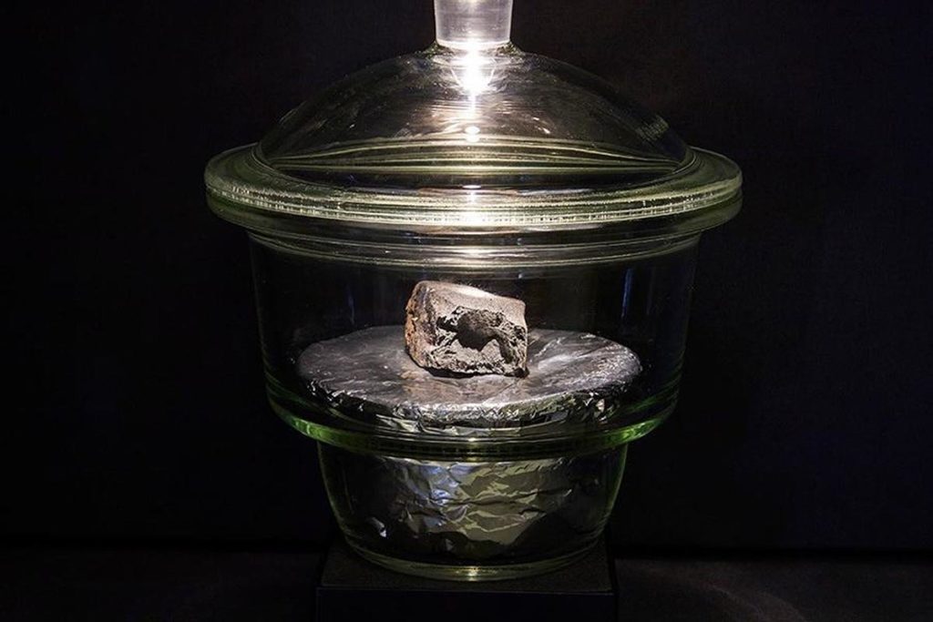 Mira's meteorite in the display volt