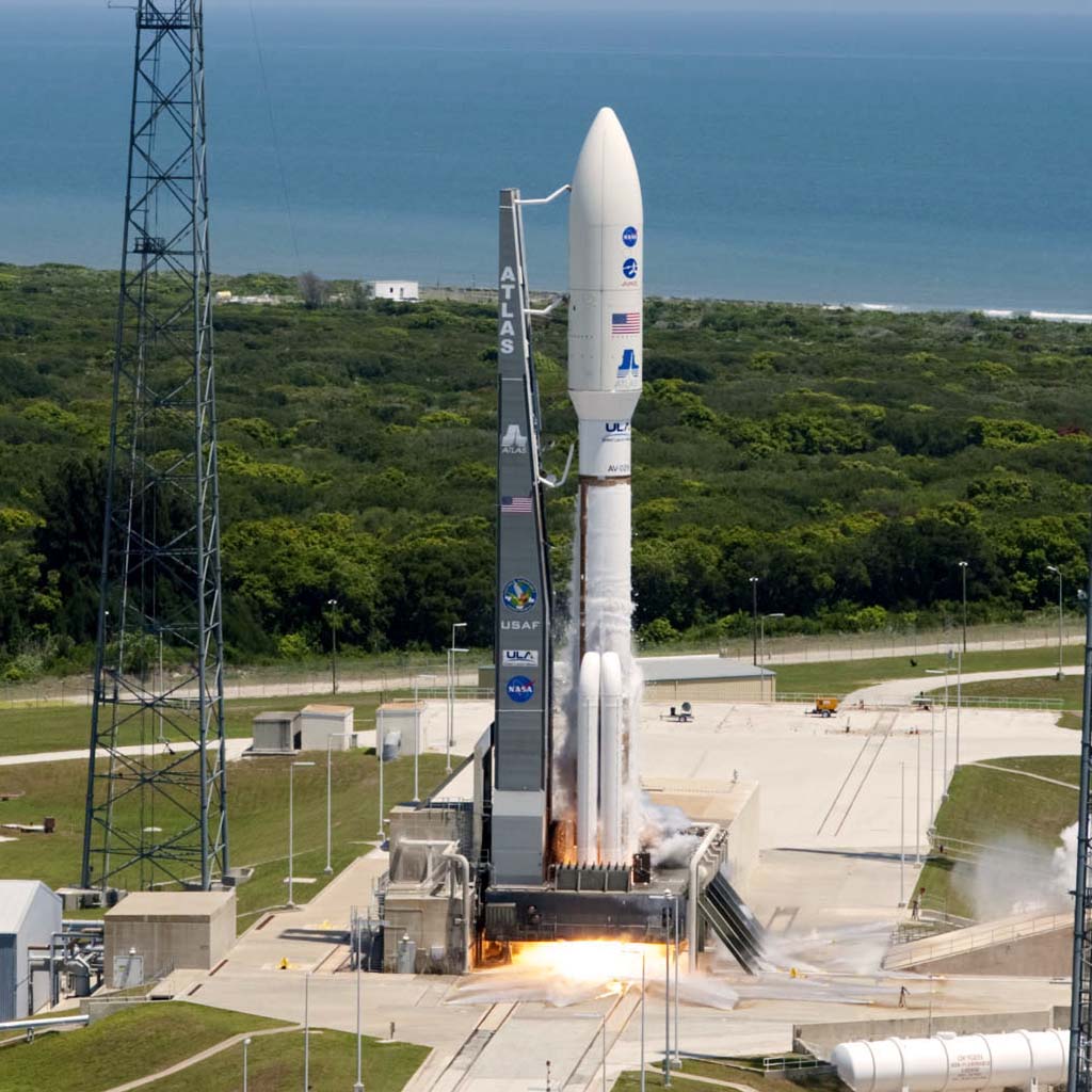 Atlas V rocket at liftoff