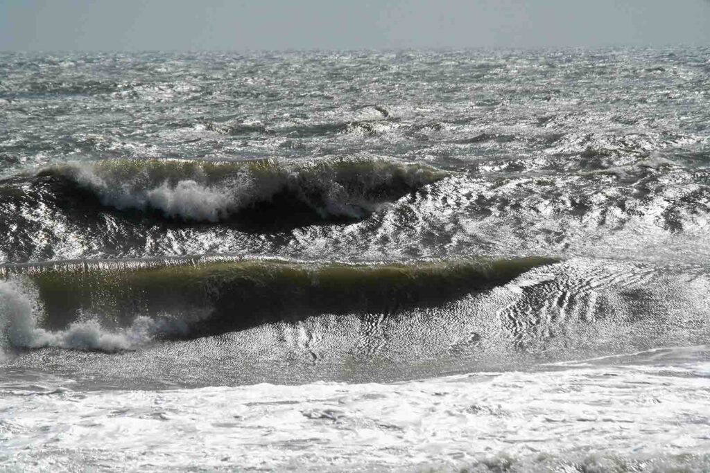 Crashing waves caused by a hurricance